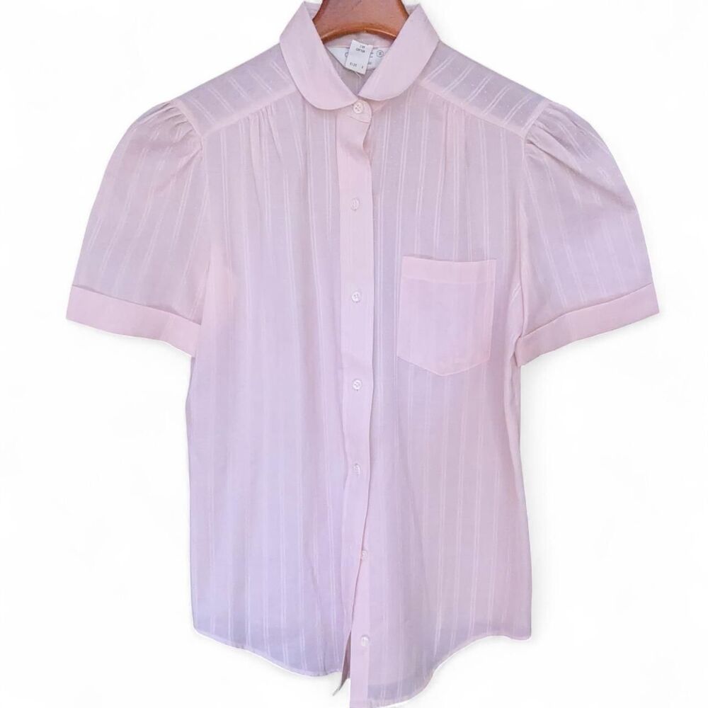 Vintage 70s/80s  Classic elagance light pink buttons down shirt size 8 fits S